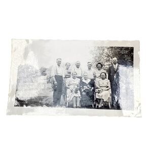 Vtg Beautiful Family Original Monochrome Photography Found Snapshot Portrait